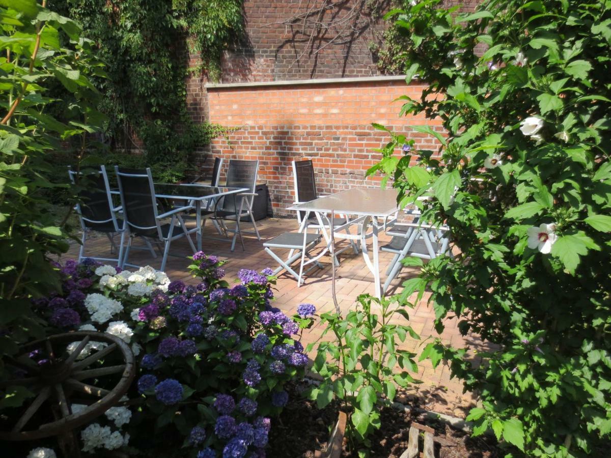 Apartmán Haus Gruenderzeit Görlitz Pokoj fotografie